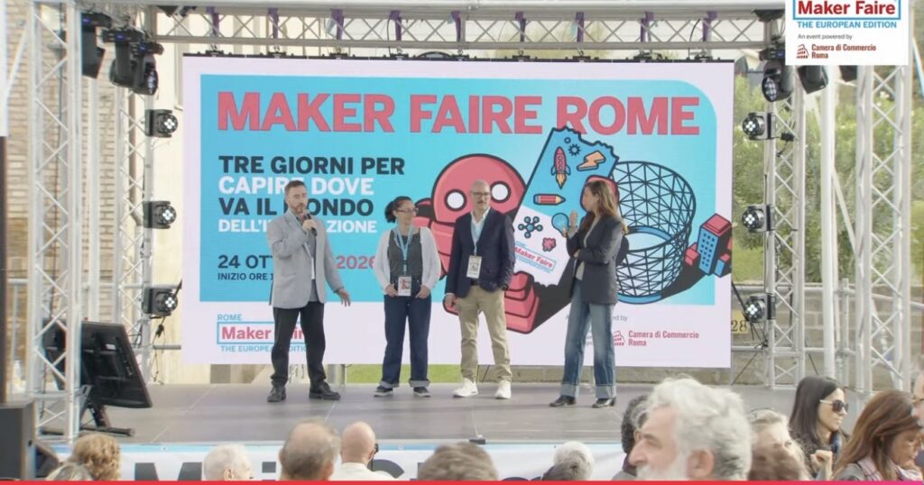 Marco di Laser Romae intervistato sul palco del Maker Faire Rome 2026